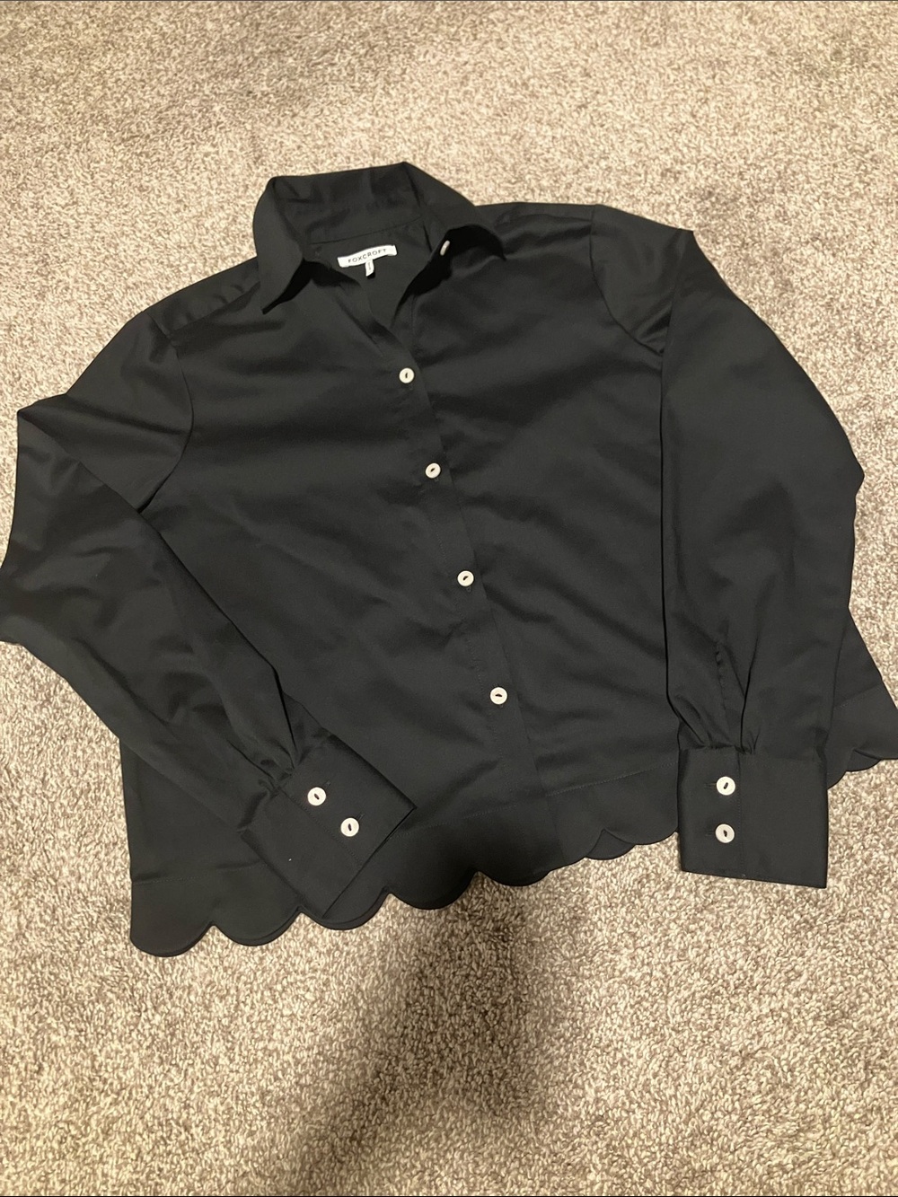 FOXCROFT SCARLETT SCALLOP HEM BUTTON UP LONGSLEEVE BLACK SHIRT SIZE XS